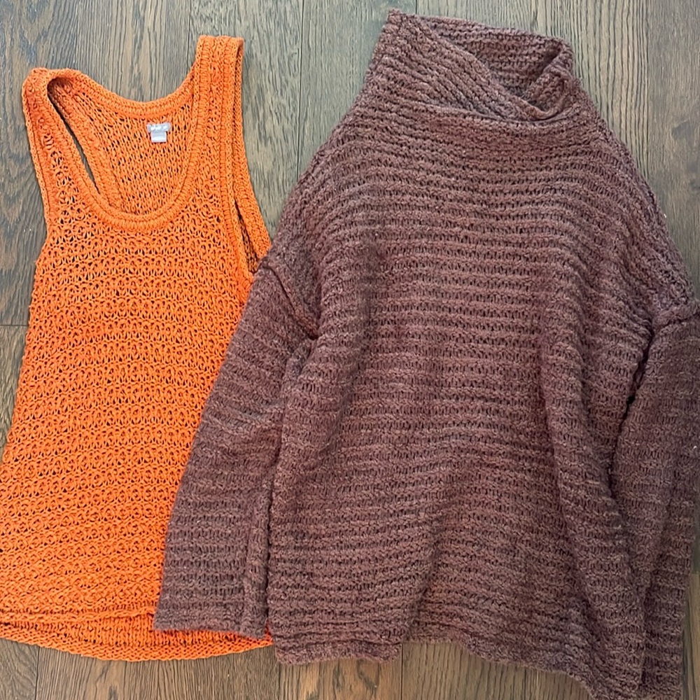 Bundle of Aerie fall sweaters - Picture 1 of 8